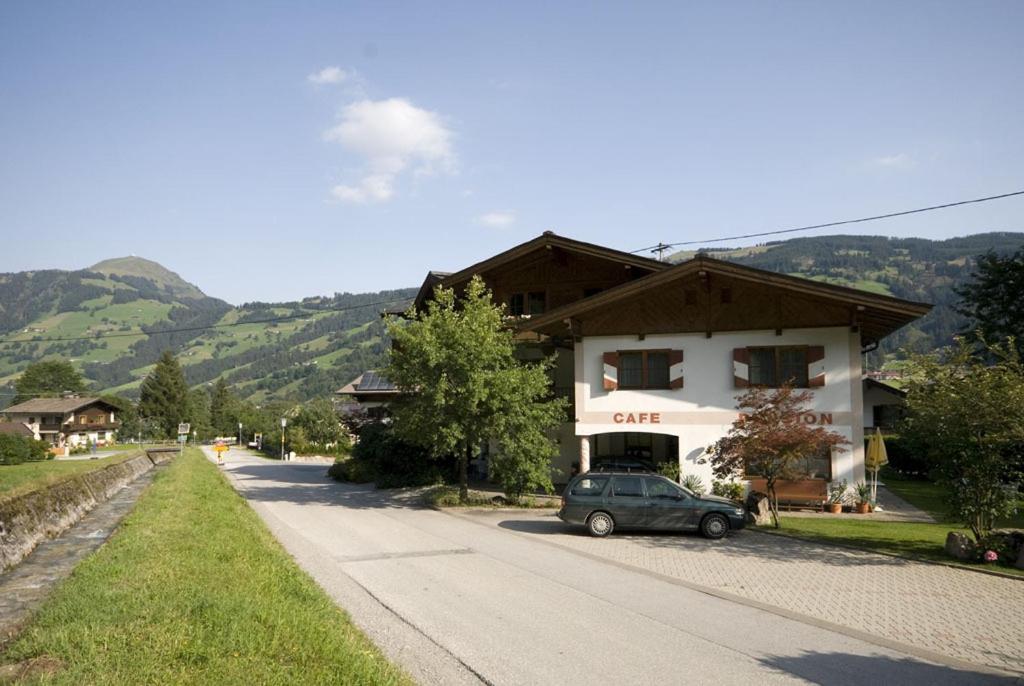 Pension Fuchs Brixen im Thale Esterno foto